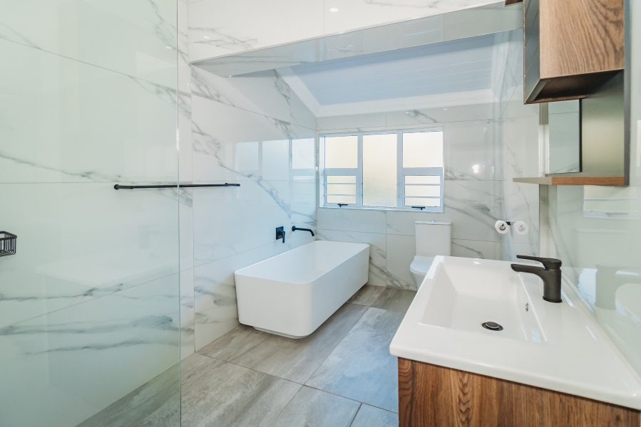 3 Bedroom Property for Sale in Dormehls Drift Western Cape